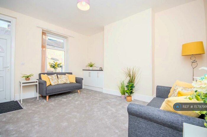 2 Bedroom Terraced House To Rent In Cog Lane, Burnley, BB11