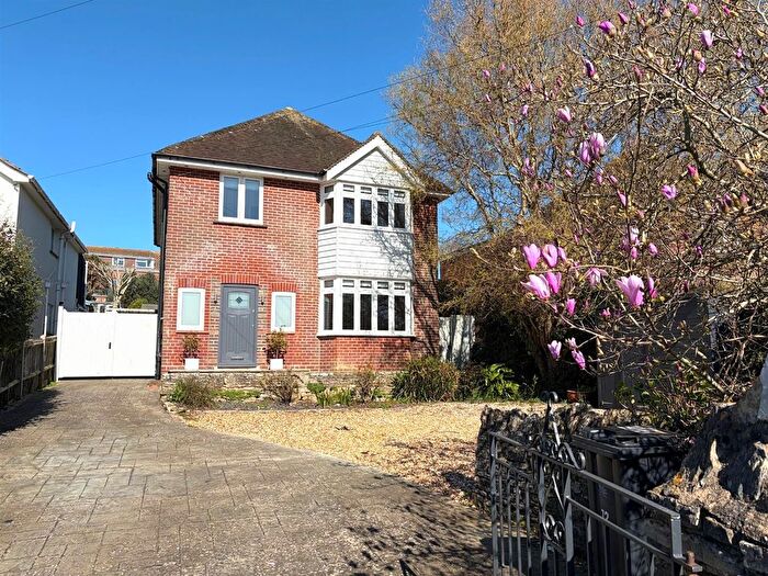 4 Bedroom Detached House For Sale In Ulwell Road, Swanage, BH19