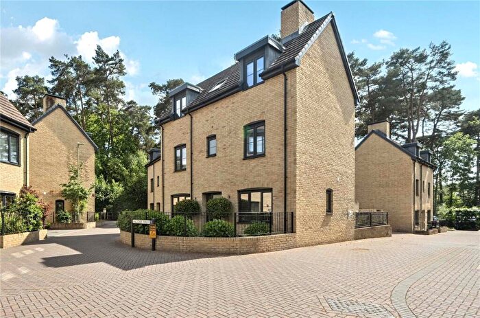 4 Bedroom Detached House For Sale In Falstaff Walk, Bordon, Hampshire, GU35