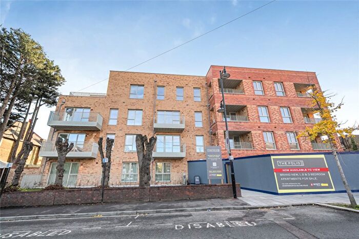 2 Bedroom Flat For Sale In Hadlow Road, Sidcup, DA14