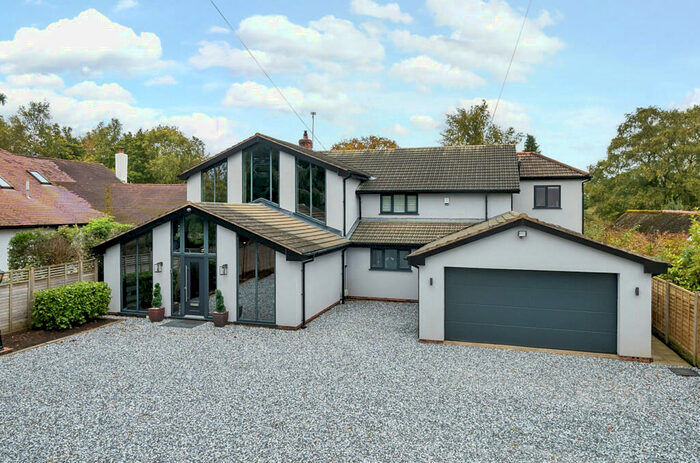 4 Bedroom Detached House For Sale In Long Lane, Chester, Cheshire, CH2