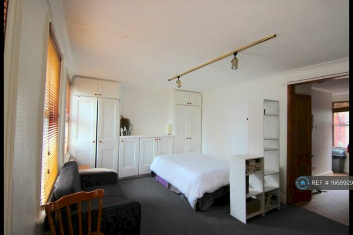 Studio To Rent In Whitecross Street, London, EC1Y