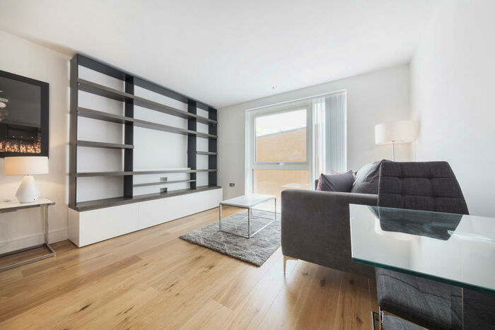 Apartment To Rent In Aldenham House, Grove Park, Colindale, London, NW9