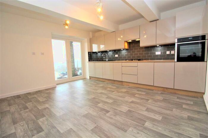 2 Bedroom Terraced House To Rent In Manchester Road, Walmersley, BL9