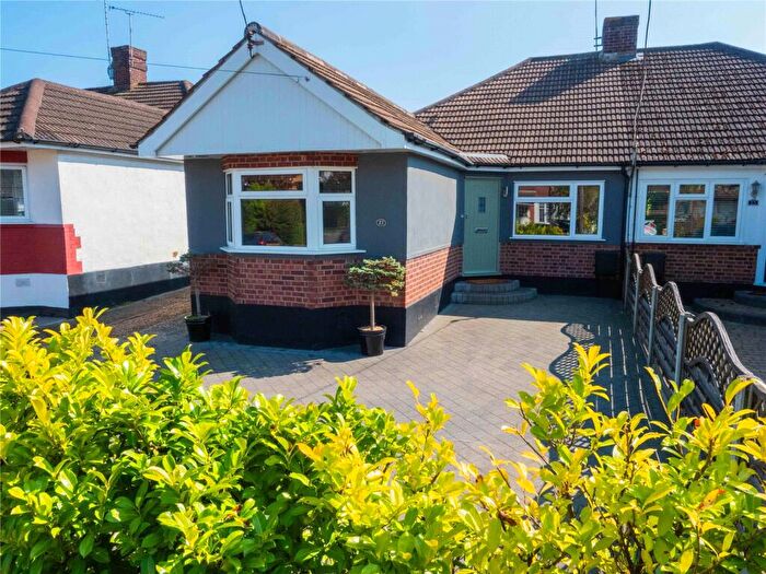 3 Bedroom Bungalow For Sale In Byron Road, Hutton, Essex, CM13