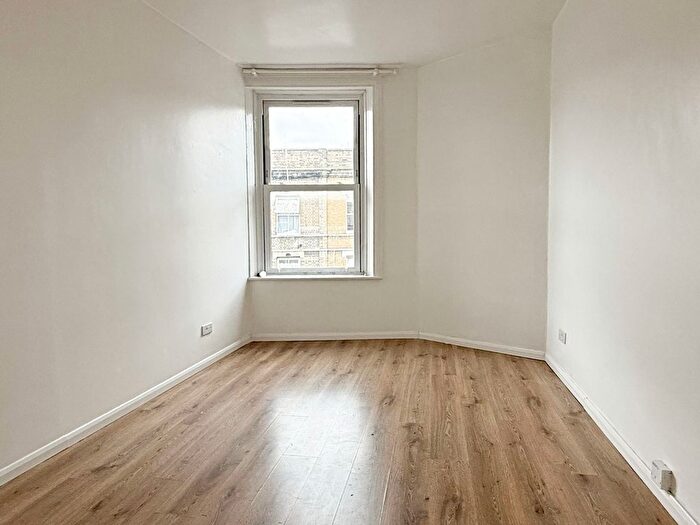 1 Bedroom Flat To Rent In Lower Clapton Road, London, E5