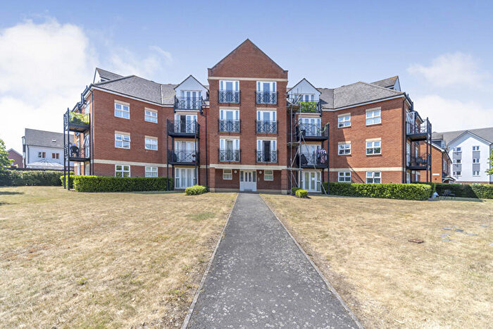 Flat To Rent In Palgrave Road, Bedford, Bedfordshire, MK42
