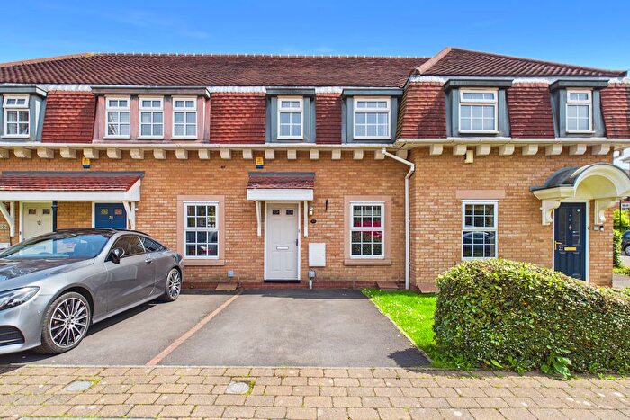 2 Bedroom Mews To Rent In Holland House Court, Walton-Le-Dale, Preston, PR5