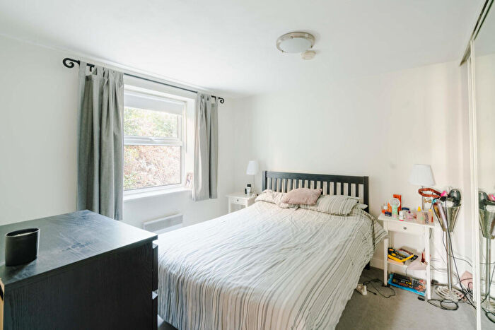 1 Bedroom Flat For Sale In Claremont Road, Bishopston, Bristol, BS7