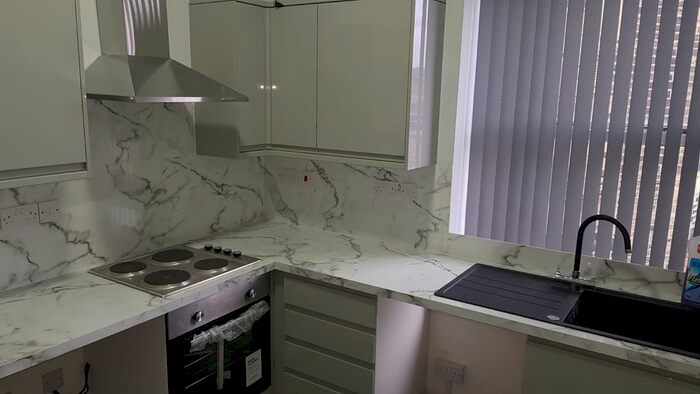 Studio To Rent In Godwin Street Flat, Bradford, West Yorkshire, BD1