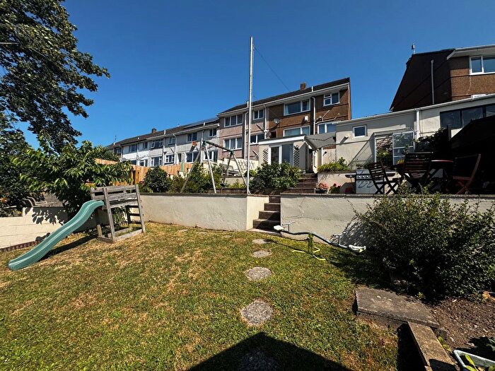 3 Bedroom End Of Terrace House For Sale In Ashford Crescent, Mannamead, PL3