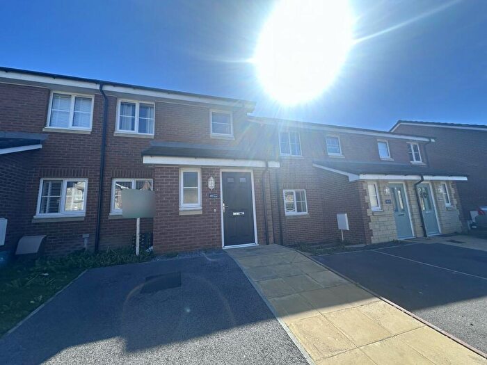 2 Bedroom House To Rent In Scotts Road, Pentrechwyth, SA1