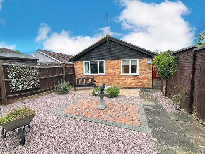 2 Bedroom Bungalow To Rent In Sunnymead, Werrington, Peterborough, PE4