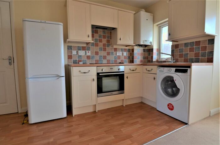 1 Bedroom Flat For Sale In Crabtree Road, Oxford, OX2