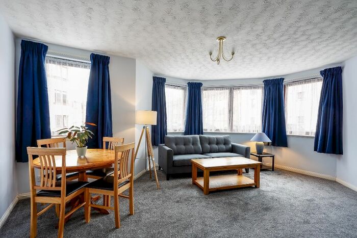 2 Bedroom Flat To Rent In Dorset Place, Polwarth, Edinburgh, EH11