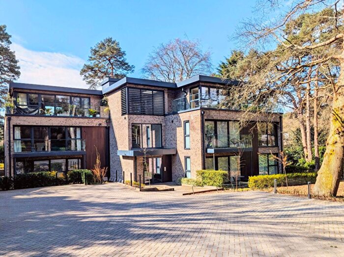 3 Bedroom Penthouse For Sale In The Everglades, Lindsay Road, Branksome Park, Poole, BH13