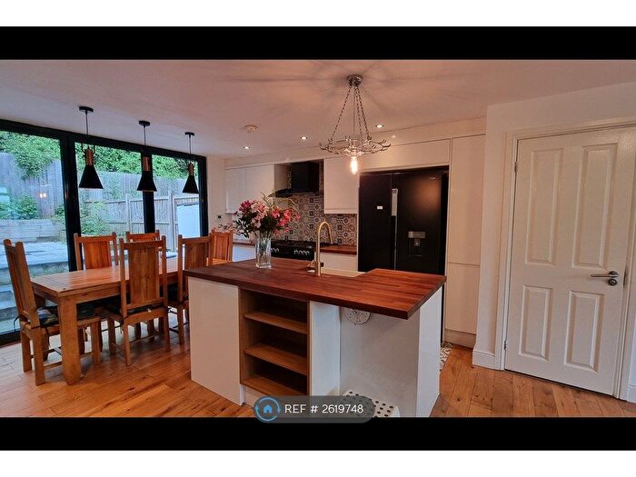 4 Bedroom Terraced House To Rent In Cranford Close, London, SW20