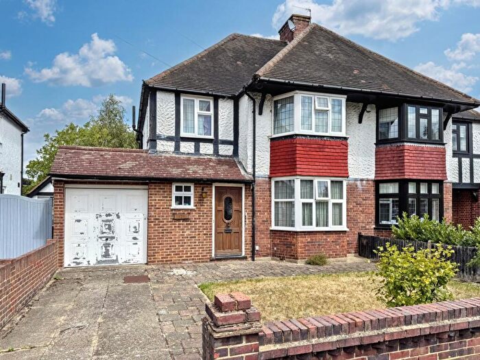 3 Bedroom Semi-Detached House For Sale In Kingsway, Petts Wood, Orpington, BR5
