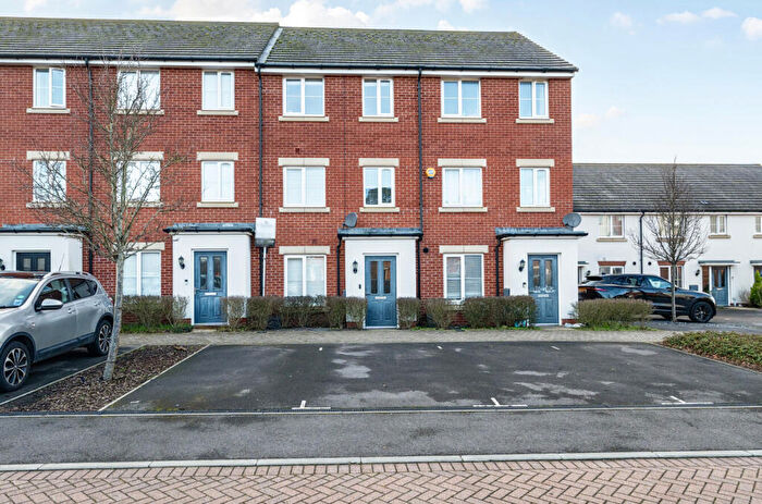 4 Bedroom Terraced House For Sale In Le Marechal Avenue, Bursledon, Southampton, Hampshire, SO31