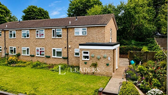 2 Bedroom Apartment For Sale In Thompson Street, New Bradwell, Milton Keynes, MK13