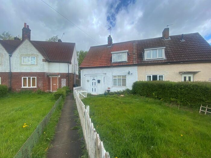 2 Bedroom Semi-Detached House For Sale In Stephenson Way, Corby, NN17