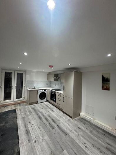 1 Bedroom Flat To Rent In Burnage Lane, Manchester, M19