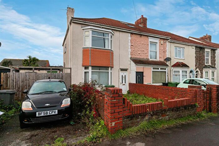 3 Bedroom End Of Terrace House For Sale In Court Road, Kingswood, BS15