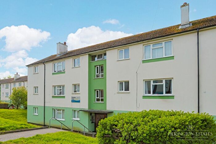 2 Bedroom Flat For Sale In Plymouth, Devon, PL5