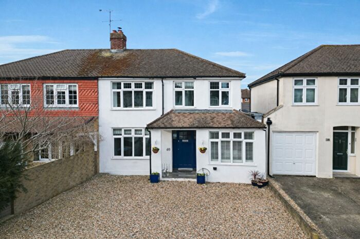 5 Bedroom Semi Detached House For Sale In Balmoral Crescent, West Molesey, KT8