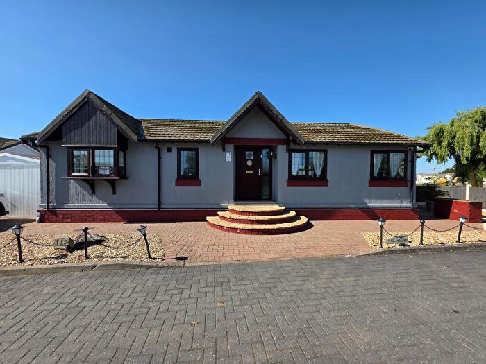 2 Bedroom Park Home For Sale In Mallard Way Beacon Park Home Village, Lincolnshire, Skegness, PE25