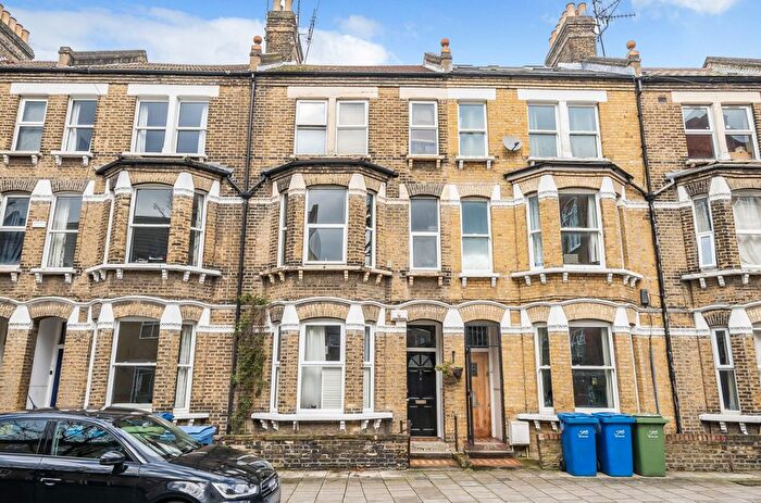 1 Bedroom Flat For Sale In Searles Road, Elephant Amp; Castle, SE1