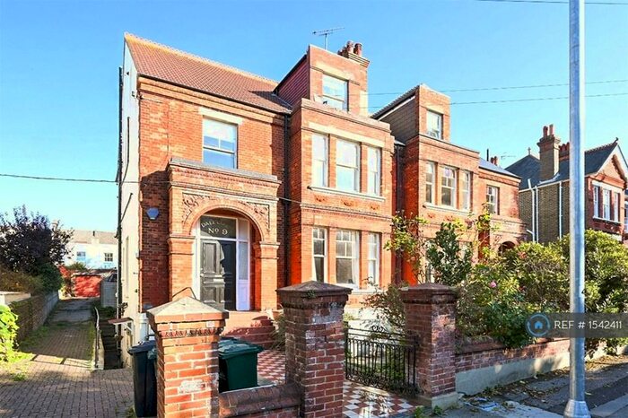 2 Bedroom Flat To Rent In Florence Road, Brighton, BN1