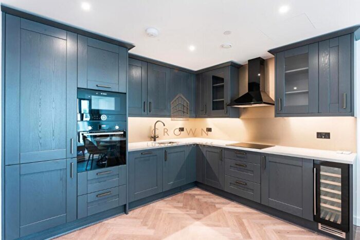 2 Bedroom Apartment To Rent In Merino Gardens, London Dock, E1W