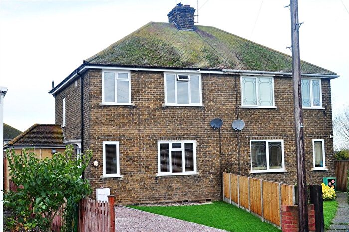 3 Bedroom Semi-Detached House For Sale In Coronation Crescent, Queenborough, Sheerness, Kent, ME11