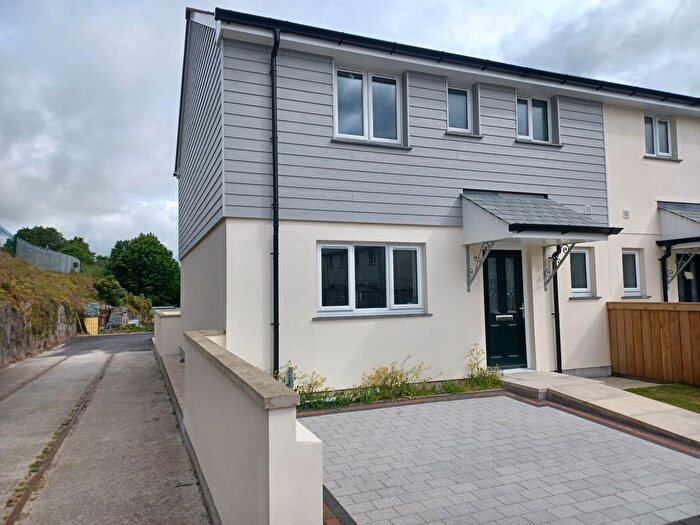 3 Bedroom Semi-Detached House To Rent In Caudledown Mill Court, Higher Bugle, PL26