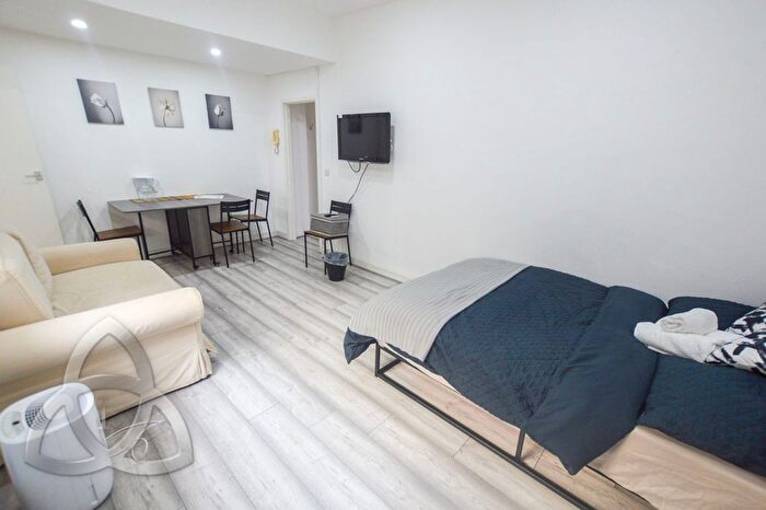 Studio For Sale In Gloucester Terrace, London, W2