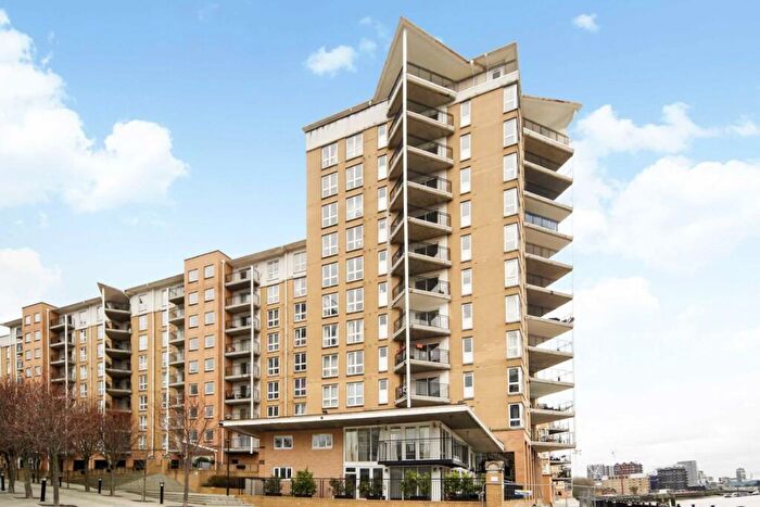 2 Bedroom Flat To Rent In Prime Meridian Walk, Canary Wharf, E14