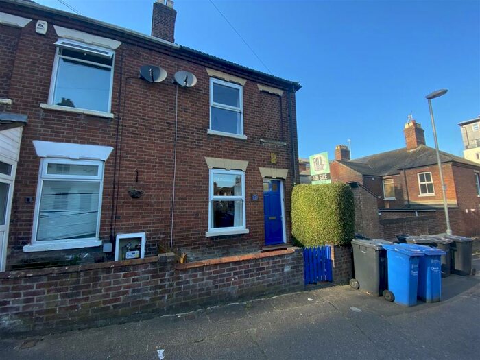 2 Bedroom End Of Terrace House To Rent In Stuart Road, Norwich, NR1