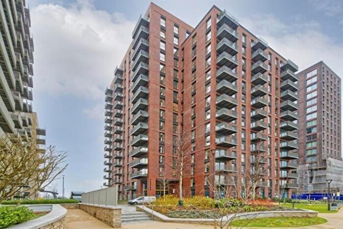 2 Bedroom Apartment To Rent In Quay Walk, London, HA0