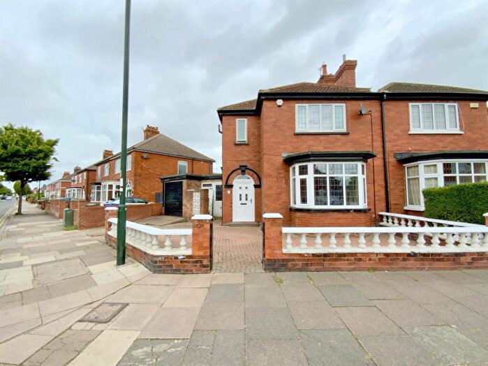 3 Bedroom Semi-Detached House For Sale In Reynolds Street, Cleethorpes, DN35