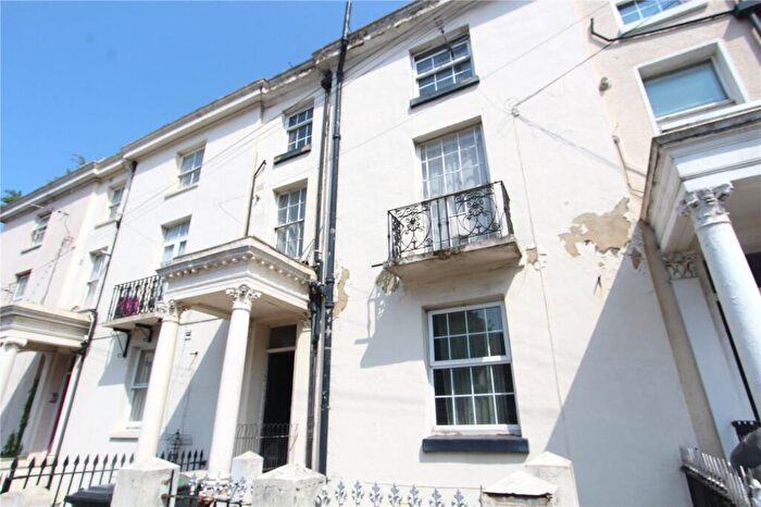 1 Bedroom Flat To Rent In Burch Road, Northfleet, Gravesend, Kent, DA11