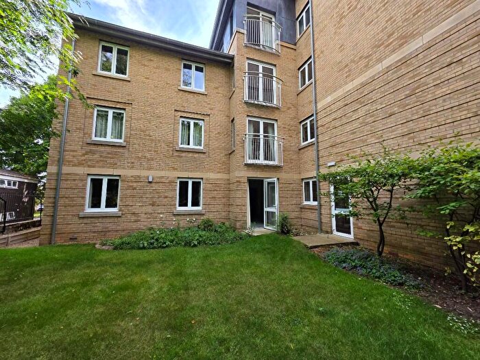 2 Bedroom Flat For Sale In Royal Arch Court, Earlham Road, NR2