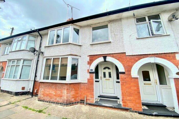 3 Bedroom Property To Rent In Semilong Road, Northampton, NN2