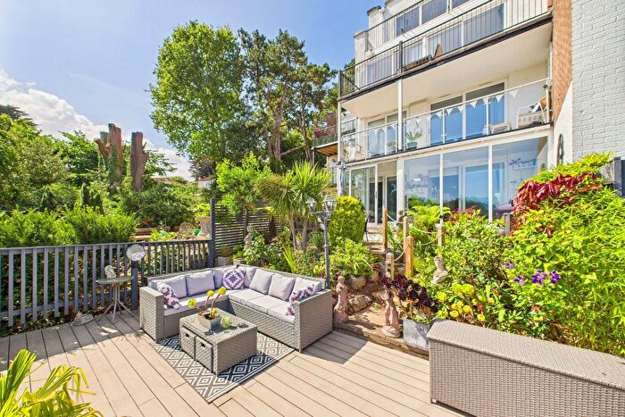 2 Bedroom Flat For Sale In Danby Heights Close, The Lincombes, Torquay, TQ1
