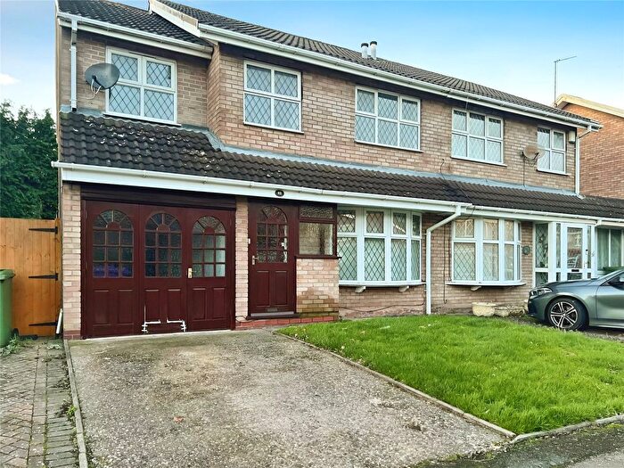 5 Bedroom Semi-Detached House To Rent In Denmore Gardens, Wolverhampton, West Midlands, WV1