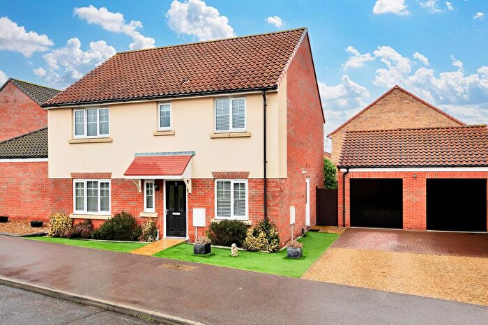 4 Bedroom Detached House For Sale In Glebe Drive, Exning, CB8