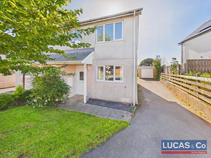 3 Bedroom Semi-Detached House For Sale In Stad Bryn Glas, Brynsiencyn, Llanfairpwllgwyngyll, LL61