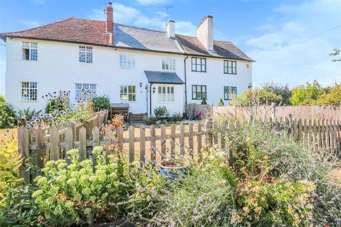 2 Bedroom Property For Sale In Boyton Cross Lane, Roxwell, Chelmsford, CM1