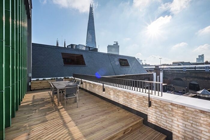 2 Bedroom Flat To Rent In Pontifex Wharf, London Bridge, SE1