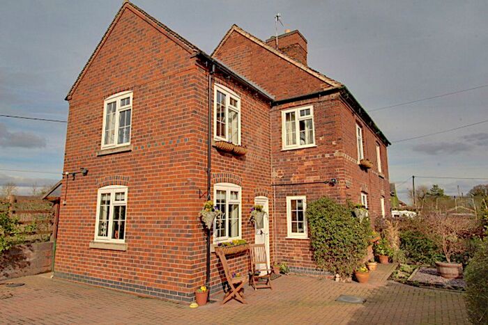 4 Bedroom Semi-Detached House For Sale In Cottage, Dale Abbey, Ilkeston, DE7